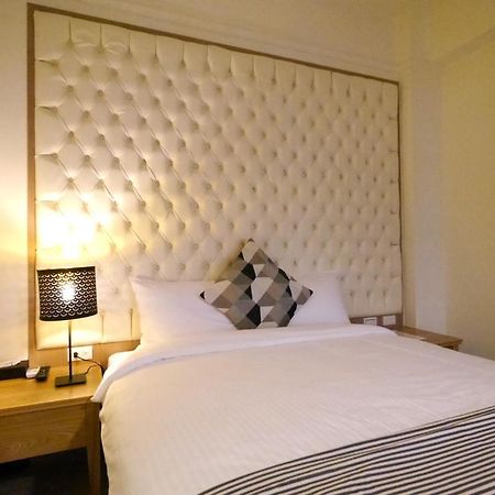 Flora Inn Đài Nam Ngoại thất bức ảnh