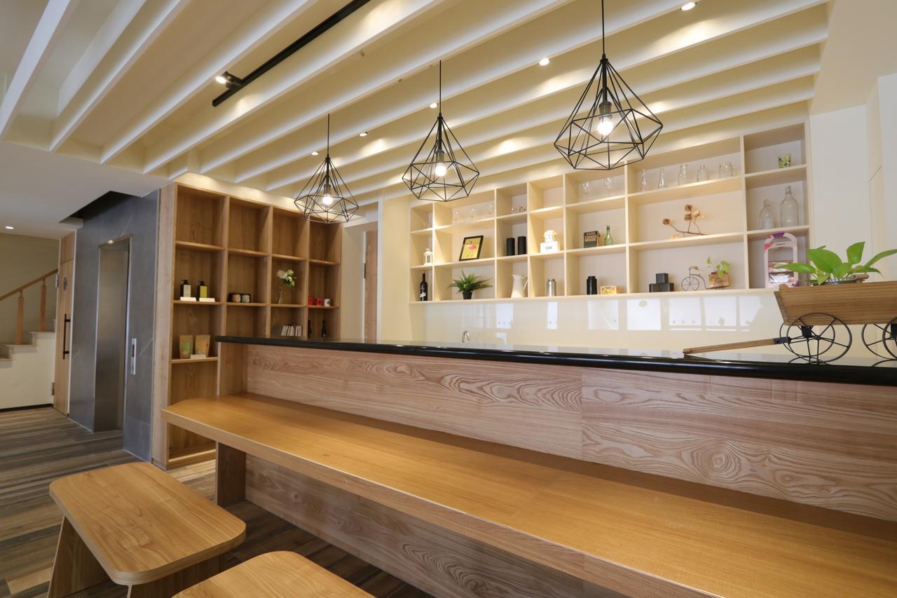 Flora Inn Đài Nam Ngoại thất bức ảnh