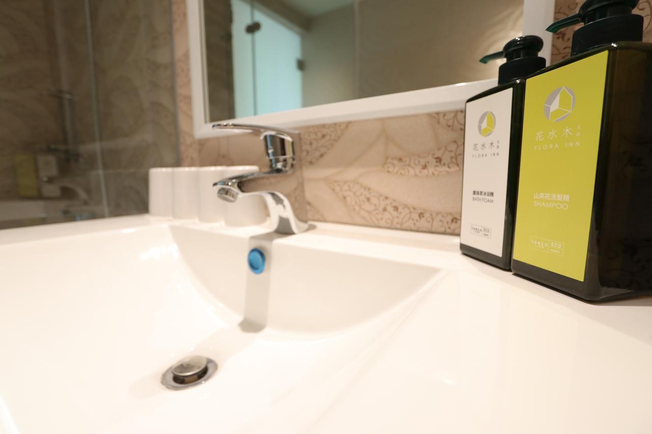 Flora Inn Đài Nam Ngoại thất bức ảnh